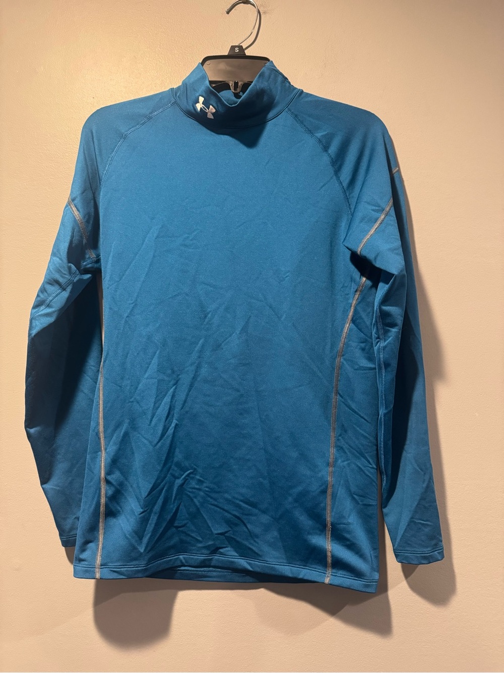 *Under Armour Teal-Blue Long Sleeve Training Top